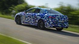 Nowy wariant kompaktowego BMW na ostatniej prostej