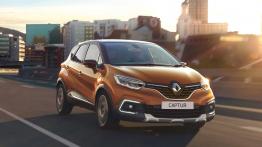 Zamawiasz auto kompaktowe w wypożyczalni, a na parkingu czeka... Renault Captur 0.9 TCe Intens. I co dalej?