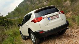 Nowa Toyota RAV4 - więcej, lepiej, inaczej