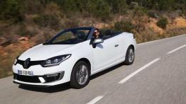 Renault Megane CC po lekkiej kuracji odświeżającej