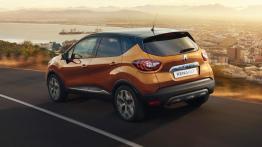 Zamawiasz auto kompaktowe w wypożyczalni, a na parkingu czeka... Renault Captur 0.9 TCe Intens. I co dalej?