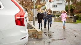 Szwedzkie rodziny pomogą w rozwoju samochodów do jazdy autonomicznej