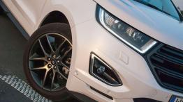 Ford Edge – duży może więcej?