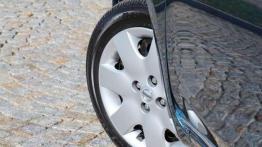 Nissan Micra - wygładzanie zmarszczek