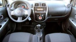 Nissan Micra - wygładzanie zmarszczek