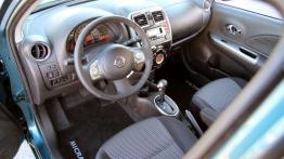 Nissan Micra - wygładzanie zmarszczek