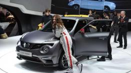 Na żywo z Genewy: nowości japońskich marek