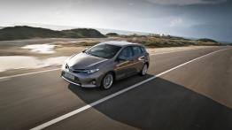 Toyota Auris II Hatchback 5d Diesel - lewy bok