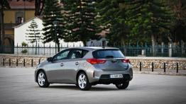 Toyota Auris II Hatchback 5d Diesel - widok z tyłu