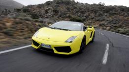 Lamborghini Gallardo LP560-4 Spyder - widok z przodu