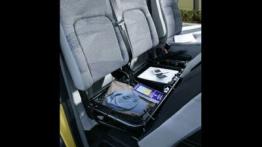 Renault Master - widok ogólny wnętrza z przodu