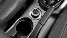 Citroen C-Crosser - schowek na kubki