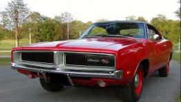 Muskularny jak diabli - Dodge Charger