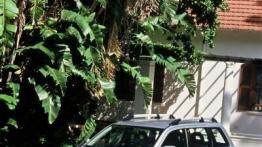 Mitsubishi Outlander - lewy bok