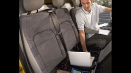 Renault Master - fotel pasażera, widok z przodu