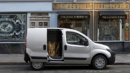 Peugeot Bipper - prawy bok