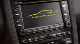 Porsche 911 Turbo S Edition 918 Spyder - radio/cd / panel lcd