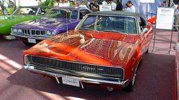 Muskularny jak diabli - Dodge Charger