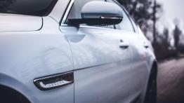 Jaguar XF - czarny charakter