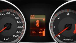 Citroen C-Crosser - deska rozdzielcza