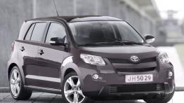 Toyota Urban Cruiser - widok z przodu