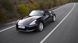Nissan 370Z Roadster - widok z przodu