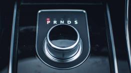 Jaguar XF - czarny charakter