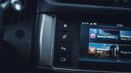 Jaguar XF - czarny charakter