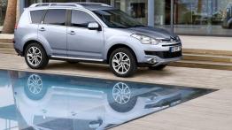 Citroen C-Crosser - prawy bok