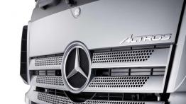 Gwiazda w rozmiarze XXL - Mercedes