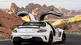 Mercedes SLS AMG Black Series - widok z tyłu