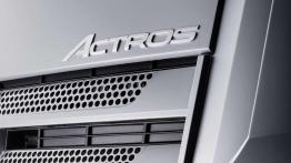 Gwiazda w rozmiarze XXL - Mercedes