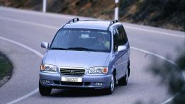 Hyundai Trajet - widok z przodu