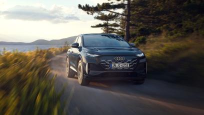 Audi idzie dalej niż lifting. Q4 e-tron 2026 ma wydajniejszy napęd i zupełnie nowe wnętrze