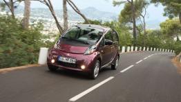 Mitsubishi I-MiEV - widok z przodu