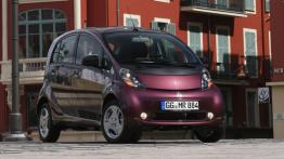 Mitsubishi I-MiEV - widok z przodu