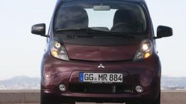 Mitsubishi I-MiEV - widok z przodu