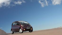 Mitsubishi I-MiEV - widok z przodu