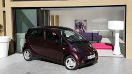 Mitsubishi I-MiEV - prawy bok