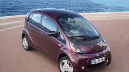 Mitsubishi I-MiEV - widok z przodu