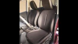 Mitsubishi I-MiEV - widok ogólny wnętrza z przodu