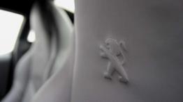 Peugeot RCZ - król lew