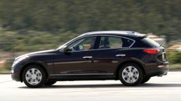 Infiniti EX - lewy bok