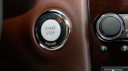 Infiniti EX - przycisk do uruchamiania silnika