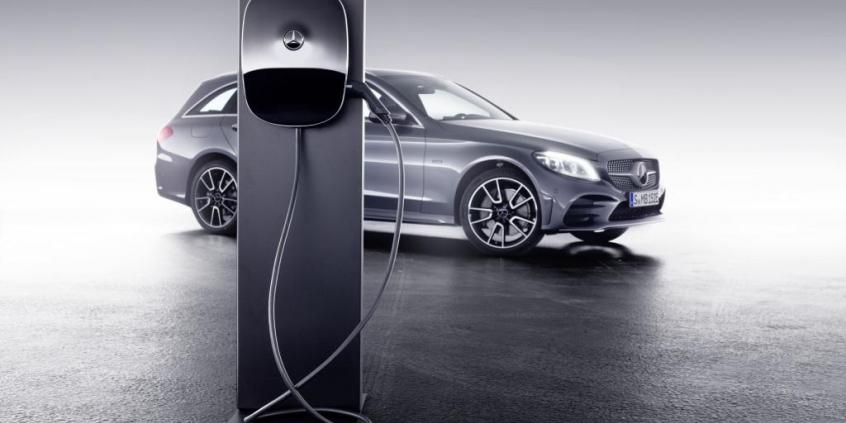 EQ Power: premiera przedprodukcyjnej hybrydy plug-in z silnikiem wysokoprężnym