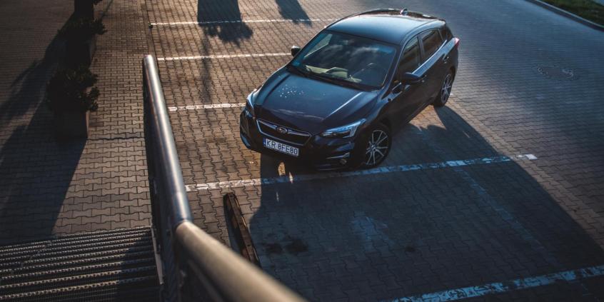 Subaru Impreza 1.6i – nie chce być sportowa?