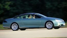 Mercedes F200 - prawy bok