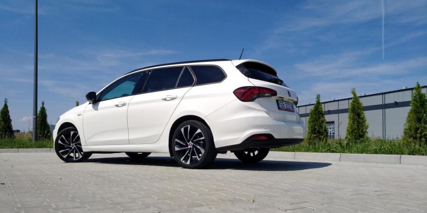 Fiat Tipo jako nowy pracownik w firmie