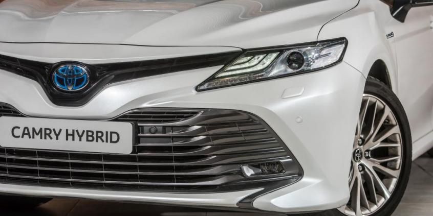 Toyota Camry – zelektryfikowany powrót