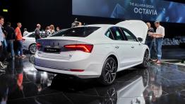 Nowa Skoda Octavia – ile w niej Golfa?